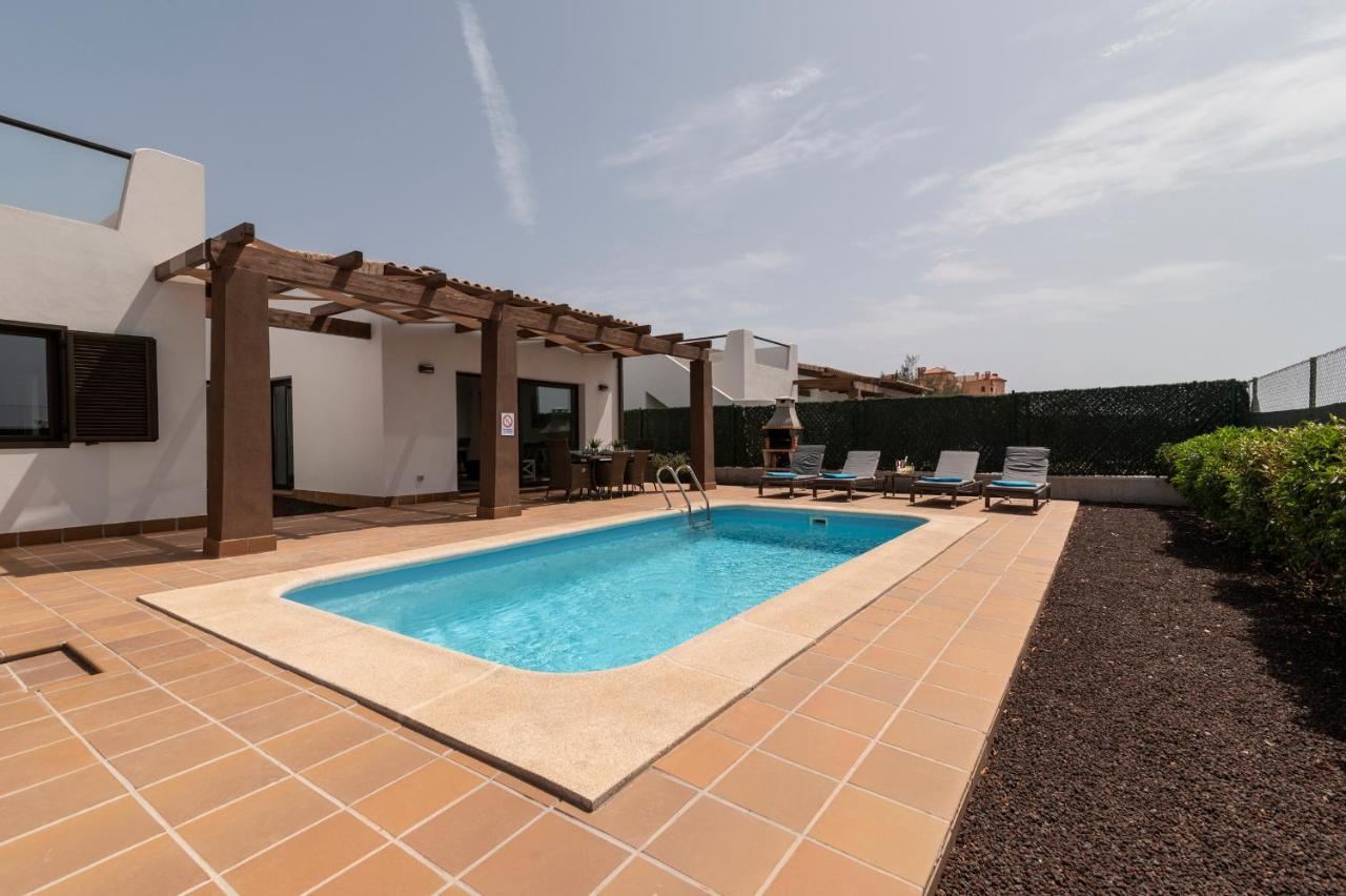 Lightbooking Pueblo Majorero Piscina Climatizada Jove 10 Caleta De Fuste Luaran gambar