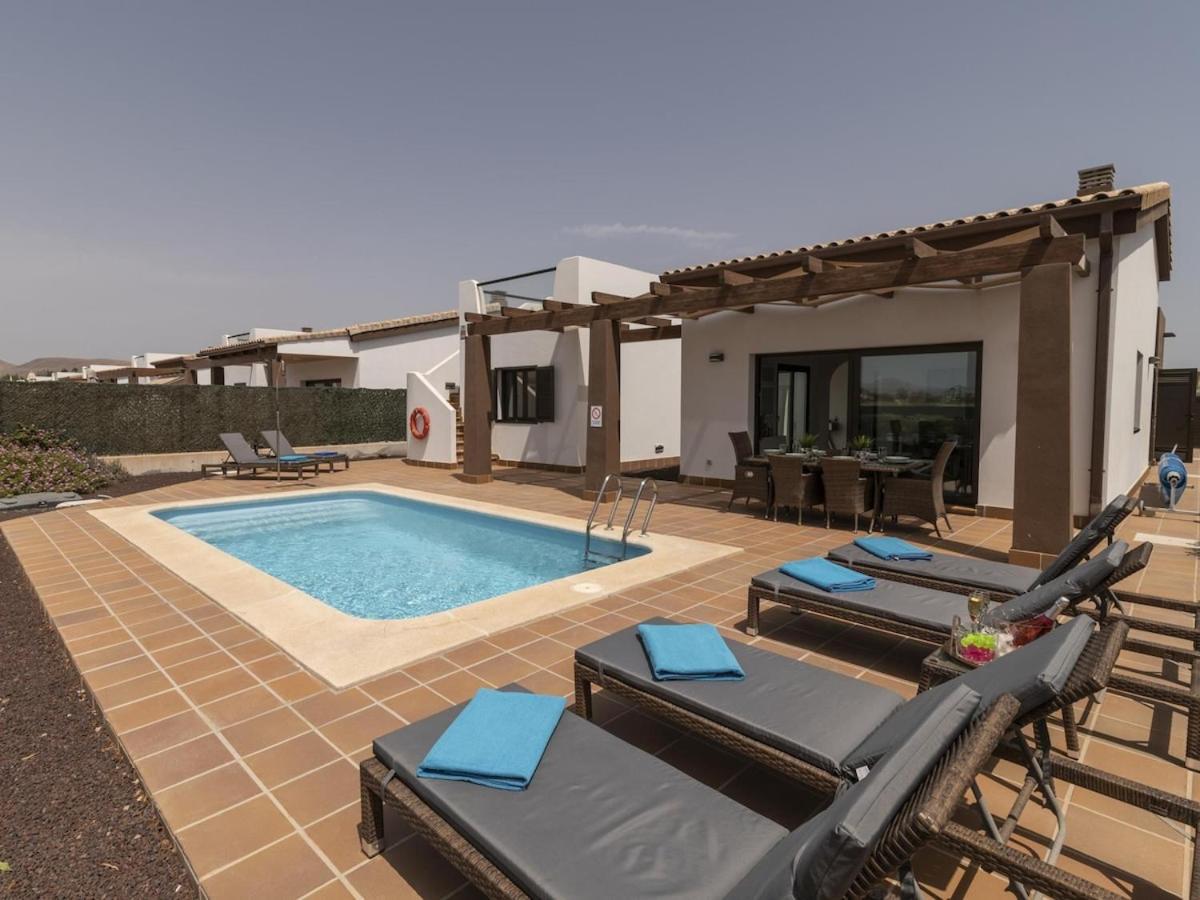 Lightbooking Pueblo Majorero Piscina Climatizada Jove 10 Caleta De Fuste Luaran gambar